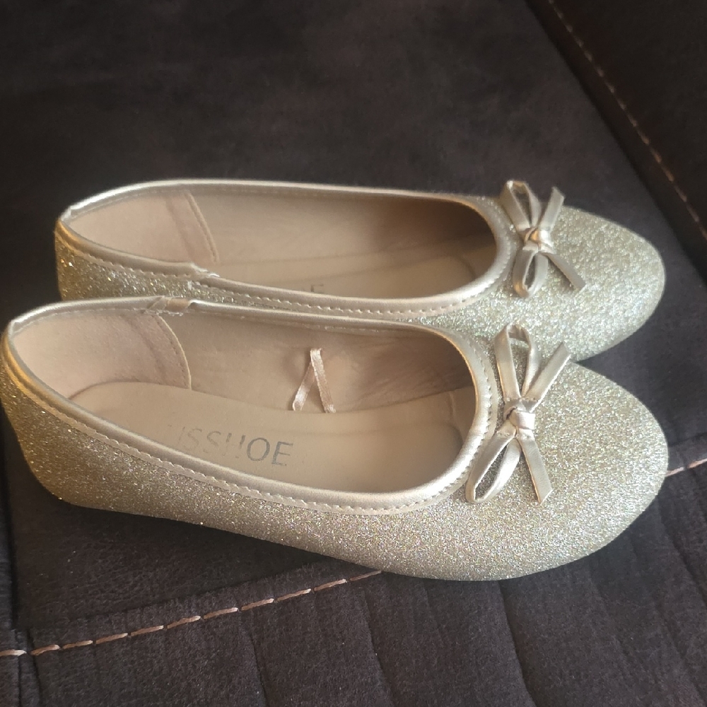 Elegant Gold Kids Dress Shoes with Bow